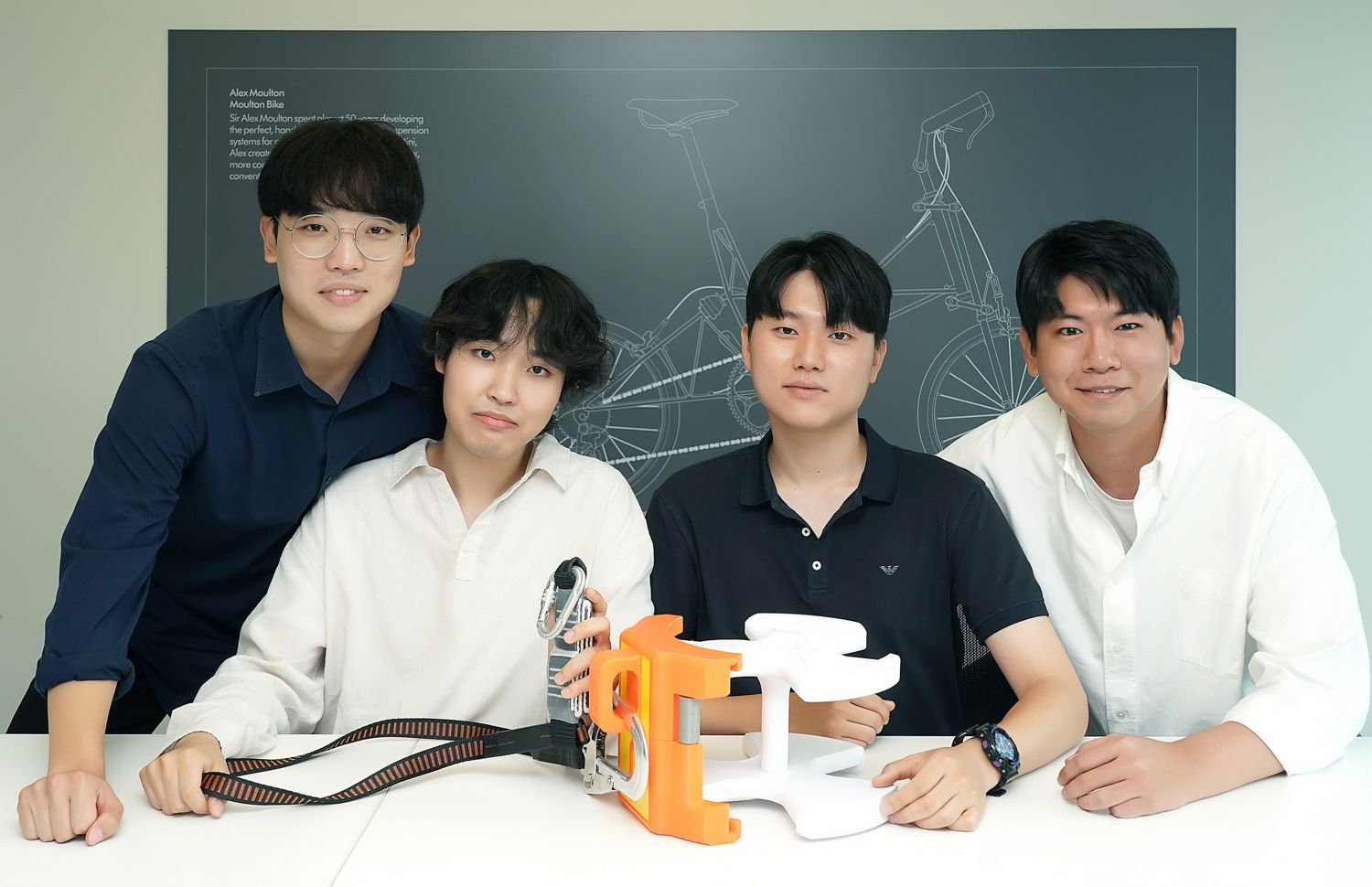 The James Dyson Award winner for Korea, Rotary Safety Hook